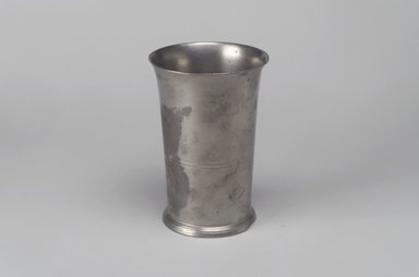 Boardman and Hart (1828-1850). <em>Beaker</em>, 1827-1850. Pewter, 5 1/8 x 3 1/2 x 3 5/8 in. (13 x 8.9 x 9.2 cm). Brooklyn Museum, Designated Purchase Fund, 45.10.135. Creative Commons-BY (Photo: Brooklyn Museum, 45.10.135.jpg)