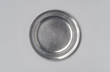 Richard Austin. <em>Plate</em>, 1793–1817. Pewter, 1/2 x 7 7/8 x 7 7/8 in. (1.3 x 20 x 20 cm). Brooklyn Museum, Designated Purchase Fund, 45.10.18. Creative Commons-BY (Photo: Brooklyn Museum, 45.10.18.jpg)