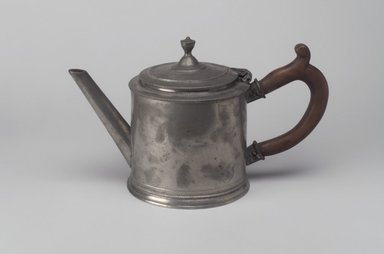 Possibly John Andrew Brunstrom. <em>Teapot</em>, 18th century. Pewter, 5 7/8 x 9 7/8 x 4 7/8 in. (14.9 x 25.1 x 12.4 cm). Brooklyn Museum, Designated Purchase Fund, 45.10.209. Creative Commons-BY (Photo: Brooklyn Museum, 45.10.209.jpg)