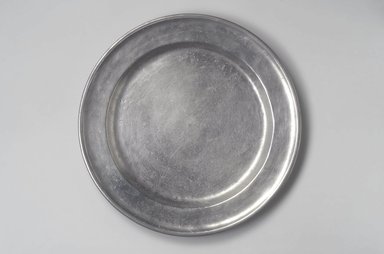 David Melville. <em>Dish</em>, 1776-1793. Pewter, 1 1/4 x 14 1/8 x 14 1/8 in. (3.2 x 35.9 x 35.9 cm). Brooklyn Museum, Designated Purchase Fund, 45.10.38. Creative Commons-BY (Photo: Brooklyn Museum, 45.10.38.jpg)