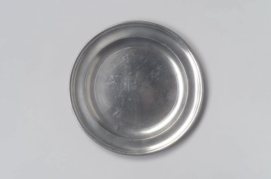 William Billings. <em>Plate</em>, 1791-1806. Pewter, 5/8 x 8 3/8 x 8 3/8 in. (1.6 x 21.3 x 21.3 cm). Brooklyn Museum, Designated Purchase Fund, 45.10.45. Creative Commons-BY (Photo: Brooklyn Museum, 45.10.45.jpg)