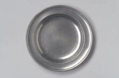 Thomas Danforth Boardman (American, 1784–1873). <em>Plate</em>, 1805–1820. Pewter, 1 x 9 3/8 x 9 3/8 in. (2.5 x 23.8 x 23.8 cm). Brooklyn Museum, Designated Purchase Fund, 45.10.66. Creative Commons-BY (Photo: Brooklyn Museum, 45.10.66.jpg)