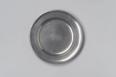 Thomas Danforth III (American, 1756-1840). <em>Plate</em>, 1777-1818. Pewter, 5/8 x 7 3/4 x 7 3/4 in. (1.6 x 19.7 x 19.7 cm). Brooklyn Museum, Designated Purchase Fund, 45.10.72. Creative Commons-BY (Photo: Brooklyn Museum, 45.10.72.jpg)