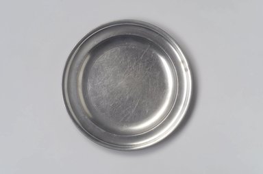 John Danforth. <em>Plate</em>, 1773-1793. Pewter, 3/4 x 8 3/8 x 8 3/8 in. (1.9 x 21.3 x 21.3 cm). Brooklyn Museum, Designated Purchase Fund, 45.10.82. Creative Commons-BY (Photo: Brooklyn Museum, 45.10.82.jpg)