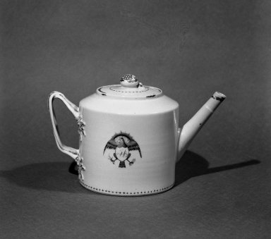  <em>Teapot</em>. Porcelain Brooklyn Museum, Anonymous gift, 45.7.43a-b. Creative Commons-BY (Photo: Brooklyn Museum, 45.7.43a-b_acetate_bw.jpg)