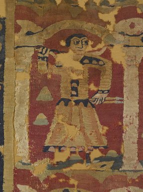 Coptic. <em>Figures in Niches or Arcades</em>, 6th-8th century C.E. (probably). Wool, 40 1/2 × 58 in. (102.9 × 147.3 cm). Brooklyn Museum, Charles Edwin Wilbour Fund, 46.128a-b. Creative Commons-BY (Photo: Brooklyn Museum, 46.128a-b_detail1_PS9.jpg)