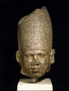  <em>Head of a King</em>, ca. 2650–2600 B.C.E. Granite, 22 × 11 × 13 in. (55.9 × 27.9 × 33 cm). Brooklyn Museum, Charles Edwin Wilbour Fund, 46.167. Creative Commons-BY (Photo: Brooklyn Museum, 46.167_SL1.jpg)