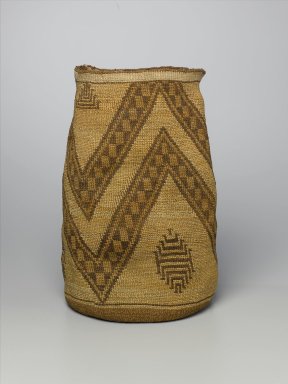 Klikitat. <em>Cylindrical Basket with Bold Zigzag Patterns</em>, late 19th or early 20th century. Indian hemp, dogbane, cattail, dye from berry juices, 14 15/16 x 9 7/16 x 9 7/16 in. (37.9 x 24 x 24 cm). Brooklyn Museum, Charles Stewart Smith Memorial Fund, 46.193.2. Creative Commons-BY (Photo: Brooklyn Museum, 46.193.2_PS1.jpg)