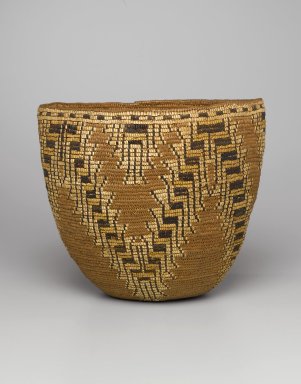 Wasco. <em>Imbricated Basket with Stepped Patterns</em>, early 20th century. Cedar fibers, spruce root, grass, bleach, 11 1/2 x 12 x 10 15/16 in. (29.2 x 30.5 x 27.8 cm). Brooklyn Museum, Charles Stewart Smith Memorial Fund, 46.193.5. Creative Commons-BY (Photo: Brooklyn Museum, 46.193.5_PS1.jpg)