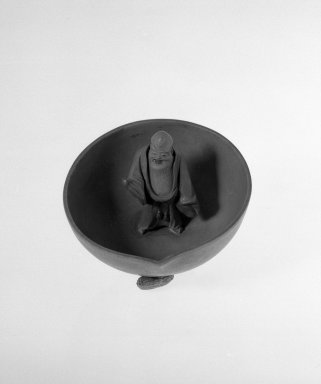  <em>Cup in the Shape of a Peach</em>, early 20th century. "Purple clay" (zisha) earthenware., 2 9/16 x 3 3/4 x 3 15/16 in. (6.5 x 9.5 x 10 cm). Brooklyn Museum, Anonymous gift, 47.219.45. Creative Commons-BY (Photo: Brooklyn Museum, 47.219.45_bw.jpg)