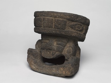 Teotihuacan. <em>Basalt Figure of Huehueteotl</em>, 200-750. Stone, 12 x 10.75 x 8.25 in.  (30.5 x 27.3 x 21.0 cm). Brooklyn Museum, By exchange, 48.22.4. Creative Commons-BY (Photo: Brooklyn Museum, 48.22.4_threequarter_left_PS9.jpg)