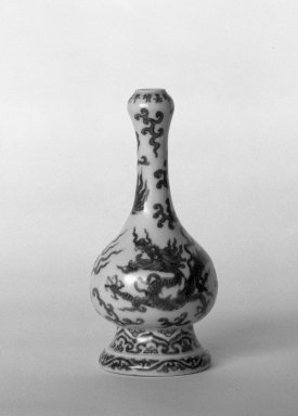  <em>Bottle</em>, 1522-1566. Porcelain, 7 1/2 x 3 1/2 in. (19 x 8.9 cm). Brooklyn Museum, The William E. Hutchins Collection, Bequest of Augustus S. Hutchins, 52.49.19. Creative Commons-BY (Photo: Brooklyn Museum, 52.49.19_bw.jpg)
