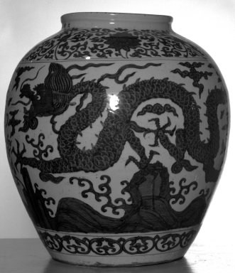  <em>Large Jar</em>, 1522–1566. Porcelain, underglaze cobalt blue decoration, 21 1/4 x 19 5/16 in. (54 x 49 cm). Brooklyn Museum, The William E. Hutchins Collection, Bequest of Augustus S. Hutchins, 52.49.2. Creative Commons-BY (Photo: Brooklyn Museum, 52.49.2_side1_bw.jpg)