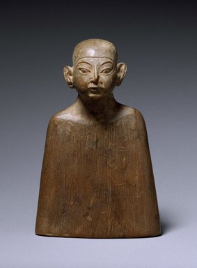  <em>Miniature Bust</em>, ca. 1336–1327 B.C.E., ca. 1327–1323 B.C.E., or ca. 1323–1295 B.C.E. Wood, 3 1/16 x 2 1/16 in. (7.8 x 5.3 cm). Brooklyn Museum, Charles Edwin Wilbour Fund, 53.246. Creative Commons-BY (Photo: Brooklyn Museum, 53.246_SL3.jpg)