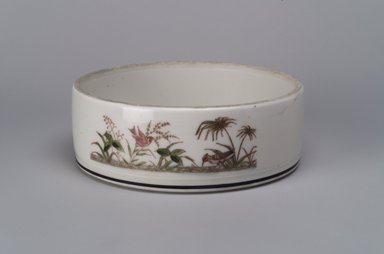 Union Porcelain Works (1863–ca. 1922). <em>Bowl</em>, ca. 1880. Porcelain, 2 1/4 x 6 3/8 x 6 3/8 in. (5.7 x 16.2 x 16.2 cm). Brooklyn Museum, 54.73. Creative Commons-BY (Photo: Brooklyn Museum, 54.73.jpg)