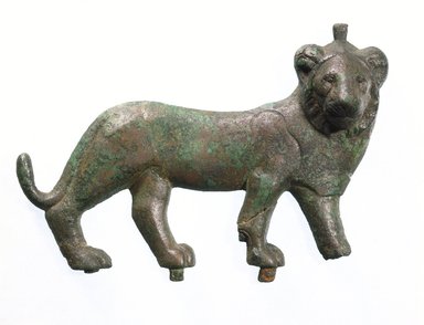  <em>Lion Applique</em>, 4th-3rd century B.C.E. Bronze, 5 13/16 x 8 1/4 in. (14.7 x 21 cm). Brooklyn Museum, Charles Edwin Wilbour Fund, 55.177. Creative Commons-BY (Photo: Brooklyn Museum, 55.177_SL1.jpg)