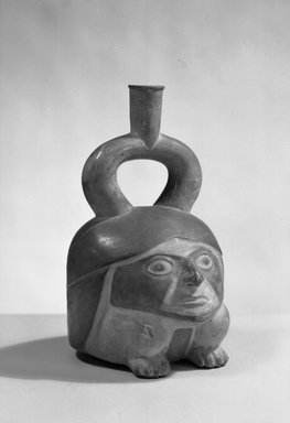  <em>Pottery Vessel</em>. Brooklyn Museum, Gift of Mrs. Carl Gerdau, 56.35.5. Creative Commons-BY (Photo: Brooklyn Museum, 56.35.5_acetate_bw.jpg)