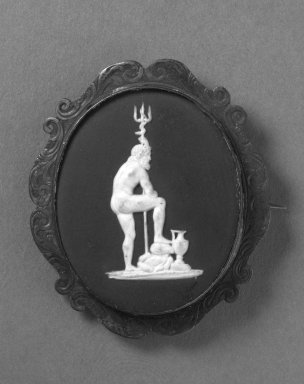 <em>Oval Cameo</em>, ca. 1775-1780. Jasper, silver, 1 1/2 x 1 1/4 in. (3.8 x 3.2 cm). Brooklyn Museum, Gift of Emily Winthrop Miles, 57.180.18. Creative Commons-BY (Photo: Brooklyn Museum, 57.180.18_bw.jpg)
