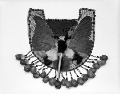 Maina. <em>Gorget</em>, 20th century. Bark cloth, seeds, feathers, conch shells, 21 × 2 3/4 × 19 in. (53.3 × 7 × 48.3 cm). Brooklyn Museum, Gift of George Grossblatt, 58.159.2. Creative Commons-BY (Photo: Brooklyn Museum, 58.159.2_bw.jpg)