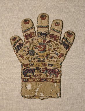 Wari. <em>Textile in the Form of a Glove</em>, 650–800. Cotton, camelid fiber, 11 1/4 x 8 11/16 in. (28.6 x 22.1 cm). Brooklyn Museum, Charles Stewart Smith Memorial Fund and Museum Collection Fund, 58.204. Creative Commons-BY (Photo: Brooklyn Museum, 58.204_SL1.jpg)