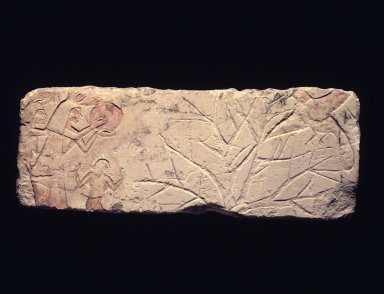  <em>Relief of People Driving off Birds</em>, ca. 1352–1336 B.C.E. Limestone, pigment, 8 1/4 x 21 1/4 in. (21 x 54 cm). Brooklyn Museum, Charles Edwin Wilbour Fund, 60.197.3. Creative Commons-BY (Photo: Brooklyn Museum, 60.197.3_transp5405.jpg)