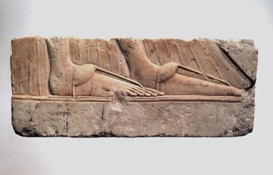  <em>Relief of Sandaled Feet of a Royal Woman</em>, 1352–1332 B.C.E. Limestone, pigment, 8 7/8 x 21 3/4 in. (22.6 x 55.3 cm). Brooklyn Museum, Charles Edwin Wilbour Fund, 60.197.7. Creative Commons-BY (Photo: Brooklyn Museum, 60.197.7_transpc004.jpg)