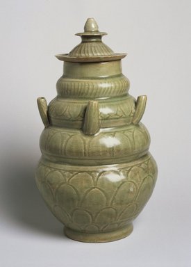  <em>Covered Funeral Vase</em>, 960–1127. High-fired green ware (celadon), 11 13/16 x 6 7/8 in. (30 x 17.4 cm). Brooklyn Museum, Gift from the collection of Edward A. Behr, 61.118.1. Creative Commons-BY (Photo: Brooklyn Museum, 61.118.1_SL1.jpg)