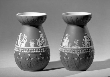 William Adams. <em>Bulb Vase</em>. Brooklyn Museum, Gift of Emily Winthrop Miles, 61.199.55b. Creative Commons-BY (Photo: , 61.199.55a-b_acetate_bw.jpg)