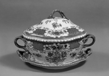 Worcester Porcelain Manufactory. <em>Turin with Cover and Stand</em>, ca. 1770. Porcelain, 7 1/2 x 11 x 8 5/8 in. (19.1 x 27.9 x 21.9 cm). Brooklyn Museum, Gift of Pearl and Donald S. Morrison, 61.232.7a-c. Creative Commons-BY (Photo: Brooklyn Museum, 61.232.7a-c_acetate_bw.jpg)