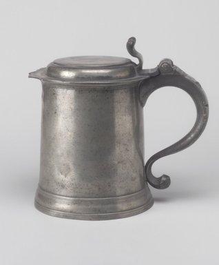 Frederick Bassett (American, active 1761–1800). <em>One-quart Tankard</em>, ca. 1770. Pewter, 6 7/8 x 7 3/8 x 5 1/2 in. (17.5 x 18.7 x 14 cm). Brooklyn Museum, Gift of Mrs. Bergen Glover, 61.51.4. Creative Commons-BY (Photo: Brooklyn Museum, 61.51.4.jpg)