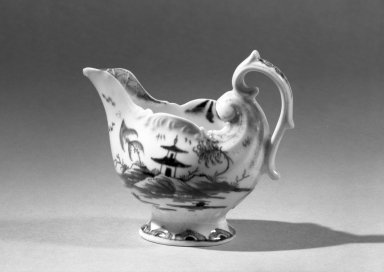 Lowestoft Porcelain Factory. <em>Cream Boat</em>. Porcelain Brooklyn Museum, Gift of H. Randolph Lever, 63.143.7. Creative Commons-BY (Photo: Brooklyn Museum, 63.143.7_acetate_bw.jpg)