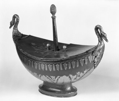  <em>Egg Warmer</em>, ca. 1830. Red tole, 10 1/2 x 13 1/2 in. (26.7 x 34.3 cm). Brooklyn Museum, Gift of Mr. and Mrs. Frederick B. Hicks, 64.152.57. Creative Commons-BY (Photo: Brooklyn Museum, 64.152.57_bw.jpg)