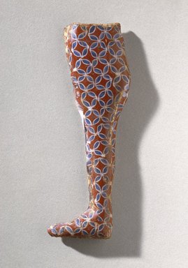  <em>Mosaic Leg from a Mummiform Figure</em>, 305–30 B.C.E. Glass, 3 9/16 x 15/16 x 1/4 in. (9 x 2.4 x 0.6 cm). Brooklyn Museum, Charles Edwin Wilbour Fund, 66.66.1. Creative Commons-BY (Photo: Brooklyn Museum, 66.66.1_SL1.jpg)