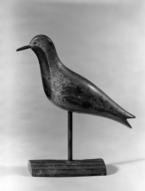  <em>Decoy - Shore Bird (Plover)</em>, ca. 1875. Painted wood probably eastern white pine, bird: 5 x 2 1/2 x 11 1/2 in. (12.7 x 6.4 x 29.2 cm). Brooklyn Museum, H. Randolph Lever Fund, 66.73.4. Creative Commons-BY (Photo: Brooklyn Museum, 66.73.4_acetate_bw.jpg)
