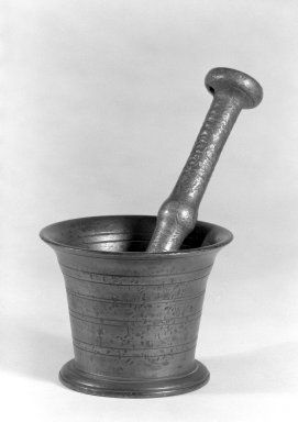 <em>Mortar and Pestle</em>, ca. 1750. Bronze, Mortar: 3 3/8 x 4 1/2 in. (8.6 x 11.4 cm). Brooklyn Museum, Gift of Susan D. Bliss, 67.122.7a-b. Creative Commons-BY (Photo: Brooklyn Museum, 67.122.7a-b_bw.jpg)