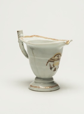  <em>Pitcher</em>, ca. 1800. Chinese export porcelain, 5 1/8 x 3 1/2 x 6 1/2 in. (13 x 8.9 x 16.5 cm). Brooklyn Museum, H. Randolph Lever Fund, 67.77. Creative Commons-BY (Photo: Brooklyn Museum, 67.77_view01_PS11.jpg)