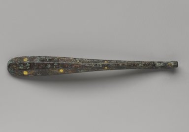  <em>Garment Hook</em>, 475-221 B.C.E. Bronze, inlaid with gold and turquoise, 7 1/4 in. (18.4 cm). Brooklyn Museum, Gift of Mr. and Mrs. Paul E. Manheim, 68.185.11. Creative Commons-BY (Photo: Brooklyn Museum, 68.185.11_top_PS4.jpg)
