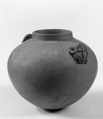  <em>Jar</em>. Ceramic, 3 5/8 x 4 5/16 x 4 5/16 in. (9.2 x 11 x 11 cm). Brooklyn Museum, Gift of Thomas C. Orr, 68.96.1. Creative Commons-BY (Photo: Brooklyn Museum, 68.96.1_bw.jpg)