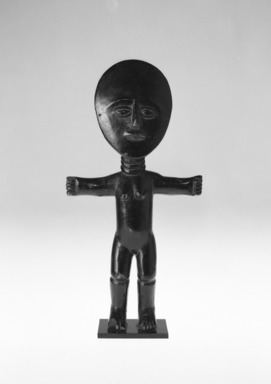 Asante. <em>Fertility Doll (Akuaba)</em>, 20th century. Wood, height (w/out modern base): 13 1/2 in. (34.1 cm). Brooklyn Museum, Gift of Merton D. Simpson to the Jennie Simpson Educational Collection of African Art, 69.133.4. Creative Commons-BY (Photo: Brooklyn Museum, 69.133.4_bw_SL4.jpg)