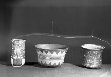 Nasca. <em>Bowl</em>. Ceramic, pigment, Height: 4 5/16 in. (11 cm). Brooklyn Museum, Gift of Ernest Erickson, 70.177.22. Creative Commons-BY (Photo: , 70.177.23_70.177.22_86.224.41_acetate_bw.jpg)