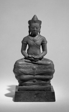 Khmer. <em>Figure of Bhaisajyaguru (Buddha of Healing)</em>, ca. 12th century. Bronze, 7 11/16 x 3 1/4 x 2 3/8 in. (19.5 x 8.3 x 6 cm). Brooklyn Museum, Gift of Alice Kaplan, 71.166. Creative Commons-BY (Photo: Brooklyn Museum, 71.166_bw.jpg)