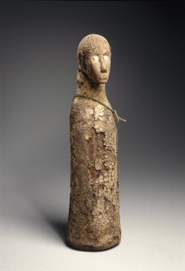 Bijagó. <em>Soul Container (Eraminhô)</em>, late 19th or early 20th century. Wood, earth, crushed plant materials, copper alloy chain, sacrificial materials, 14 1/2 in. (36.8 cm). Brooklyn Museum, Gift of Ruth R. Gross, 71.176.4. Creative Commons-BY (Photo: Brooklyn Museum, 71.176.4_SL1.jpg)