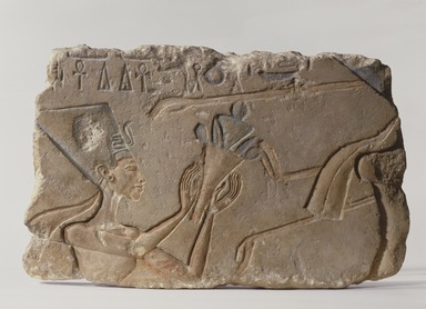  <em>Nefertiti</em>, ca. 1352–1336 B.C.E. Limestone, pigment, 9 1/4 × 15 × 1 3/4 in. (23.5 × 38.1 × 4.4 cm). Brooklyn Museum, Charles Edwin Wilbour Fund, 71.89. Creative Commons-BY (Photo: Brooklyn Museum, 71.89_SL3.jpg)