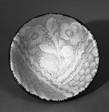 Rookwood Pottery Company (1880-1967). <em>Bowl</em>, ca. 1930. Stoneware, Art Deco style, 3 1/8 x 8 1/8 in. (7.9 x 20.6 cm). Brooklyn Museum, H. Randolph Lever Fund, 72.40.16. Creative Commons-BY (Photo: Brooklyn Museum, 72.40.16_top_bw.jpg)