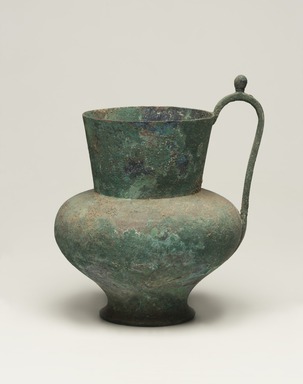  <em>Ewer</em>. Hammered bronze, 7 3/4 × 7 × 5 3/4 in. (19.7 × 17.8 × 14.6 cm). Brooklyn Museum, Purchased with funds given by Alastair B. Martin, 72.86.4. Creative Commons-BY (Photo: Brooklyn Museum, 72.86.4_view01_PS11.jpg)