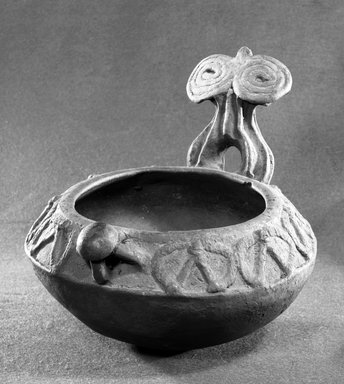 Bamessi Chiefdom. <em>Food Bowl</em>, 20th century. Terracotta, 8 7/8 x 11 5/8 in. (22.5 x 29.5 cm). Brooklyn Museum, Frederick Loeser Fund, 75.79. Creative Commons-BY (Photo: Brooklyn Museum, 75.79_bw.jpg)