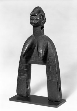 Senufo. <em>Heddle Pulley</em>, late 19th or early 20th century. Wood, 8 x 4 1/8 x 2 1/4 in. (20.5 x 10.5 x 5.8 cm). Brooklyn Museum, Brooklyn Museum Collection, Jennie Simpson Educational Collection of African Art, 75.90.2. Creative Commons-BY (Photo: Brooklyn Museum, 75.90.2_bw.jpg)
