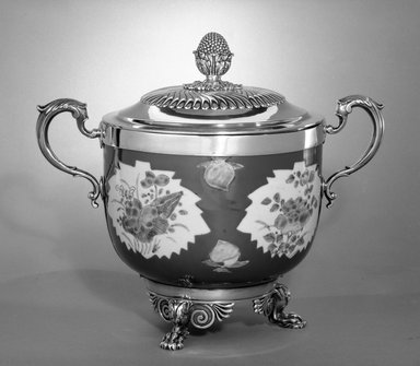 (silver mount and lid) possibly T. Robins (active 1807- ?). <em>Bowl with Mounts and Cover</em>, bowl, 1736-1795; mount and lid, ca. 1817-1818. Porcelain and silver, 11 1/2 x 8 3/8 in. (29.2 x 21.3 cm). Brooklyn Museum, Gift of Mrs. Harold J. Roig, 77.46a-b. Creative Commons-BY (Photo: Brooklyn Museum, 77.46a-b_bw.jpg)