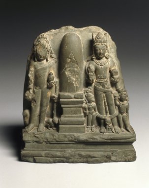  <em>Brahmanical Triad</em>, early 8th century. Chlorite, 7 5/16 × 6 5/16 × 2 3/8 in. (18.5 × 16 × 6 cm). Brooklyn Museum, A. Augustus Healy Fund and Asian Art Acquisition Fund, 78.209. Creative Commons-BY (Photo: Brooklyn Museum, 78.209_SL1.jpg)