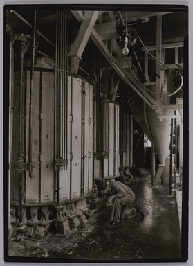 Lewis Wickes Hine (American, 1874-1940). <em>[Untitled] (Man Checking Section 5)</em>, 1936-1937. Gelatin silver print, 7 1/4 x 4 3/4 in. (18.4 x 12.1 cm). Brooklyn Museum, Gift of the National Archives, 79.143.34 (Photo: Brooklyn Museum, 79.143.34_PS20.jpg)